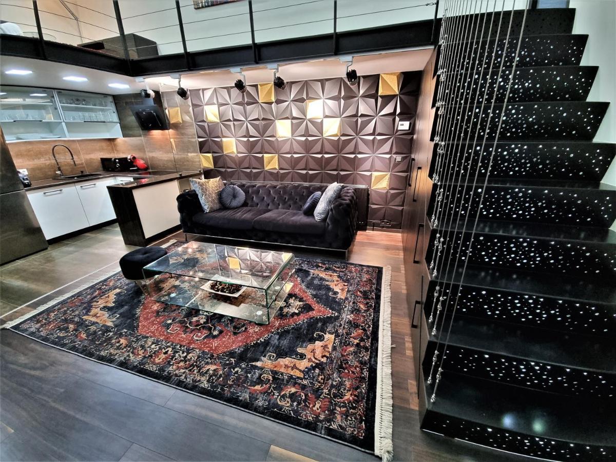 Goldcentral Apartment Art B6 Budapest Esterno foto