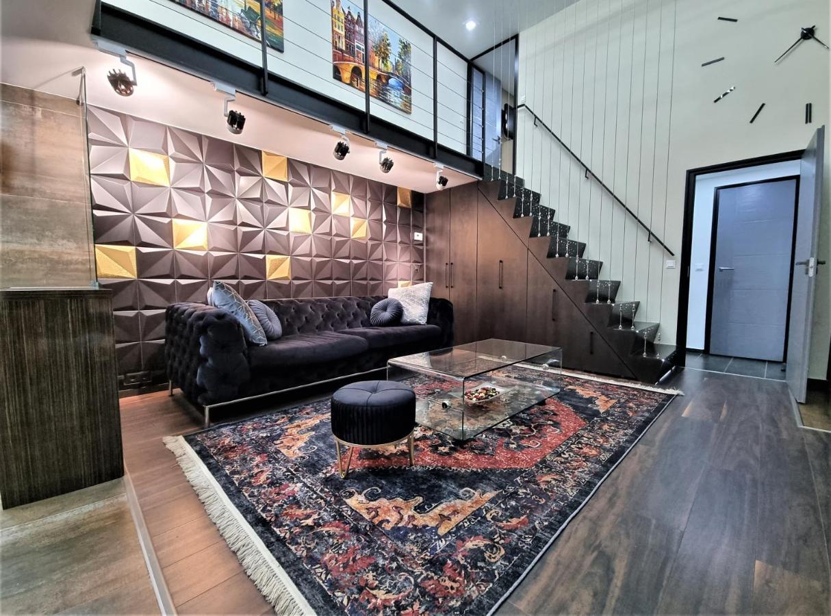 Goldcentral Apartment Art B6 Budapest Esterno foto