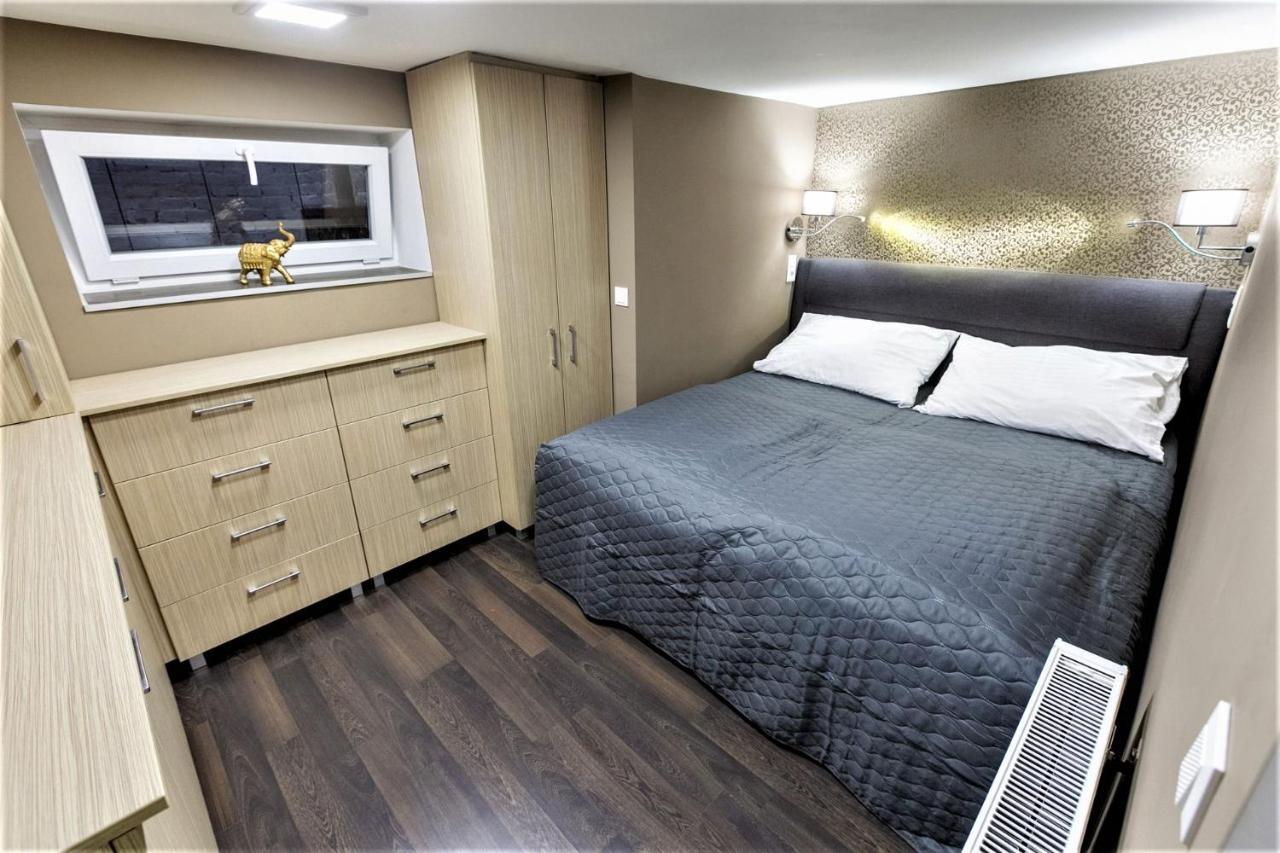 Goldcentral Apartment Art B6 Budapest Esterno foto